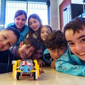 Abacus, Blanquerna y FECC, juntos en la transformación digital de las escuelas